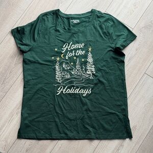 Maurice’s ‘ Home For The Holidays ‘ Green Top- Womens L